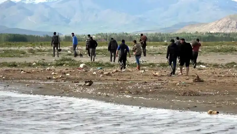 İki Mahalleyi Birbirine Bağlayan Yeni Yol Açıldı: Yaya Ulaşımı Kolaylaşıyor