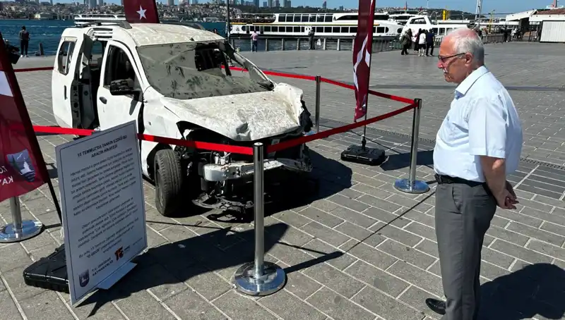 15 Temmuz'da Tankın Ezdiği Otomobiller Sergileniyor: Unutulmaz Anılar