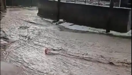 Sivas’ta Yağışlar Felç Etti: Sağanak ve Dolu Hayatı Olumsuz Etkiledi