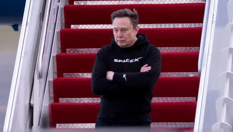 Musk'ın Avukatları Neden "Bilgisayar Kullanmadığını" Savundu?