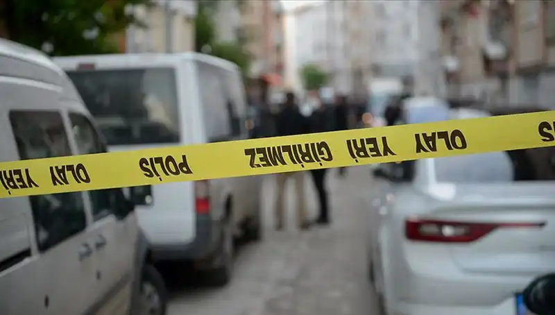 Sakarya'da Balkon Faciası: Hamile Kadın Hayatını Kaybetti