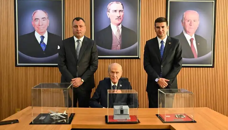 MHP Lideri Bahçeli, Ülkü Ocakları'na Ziyaret Gerçekleştirdi!