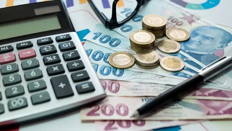 Asgari Ücrette Zam Tartışması: İş Dünyasında Fikirler Nasıl İkiye Bölündü?